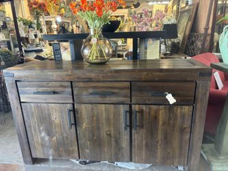 Nice Buffet Media Cabinet Console Metal Hardware