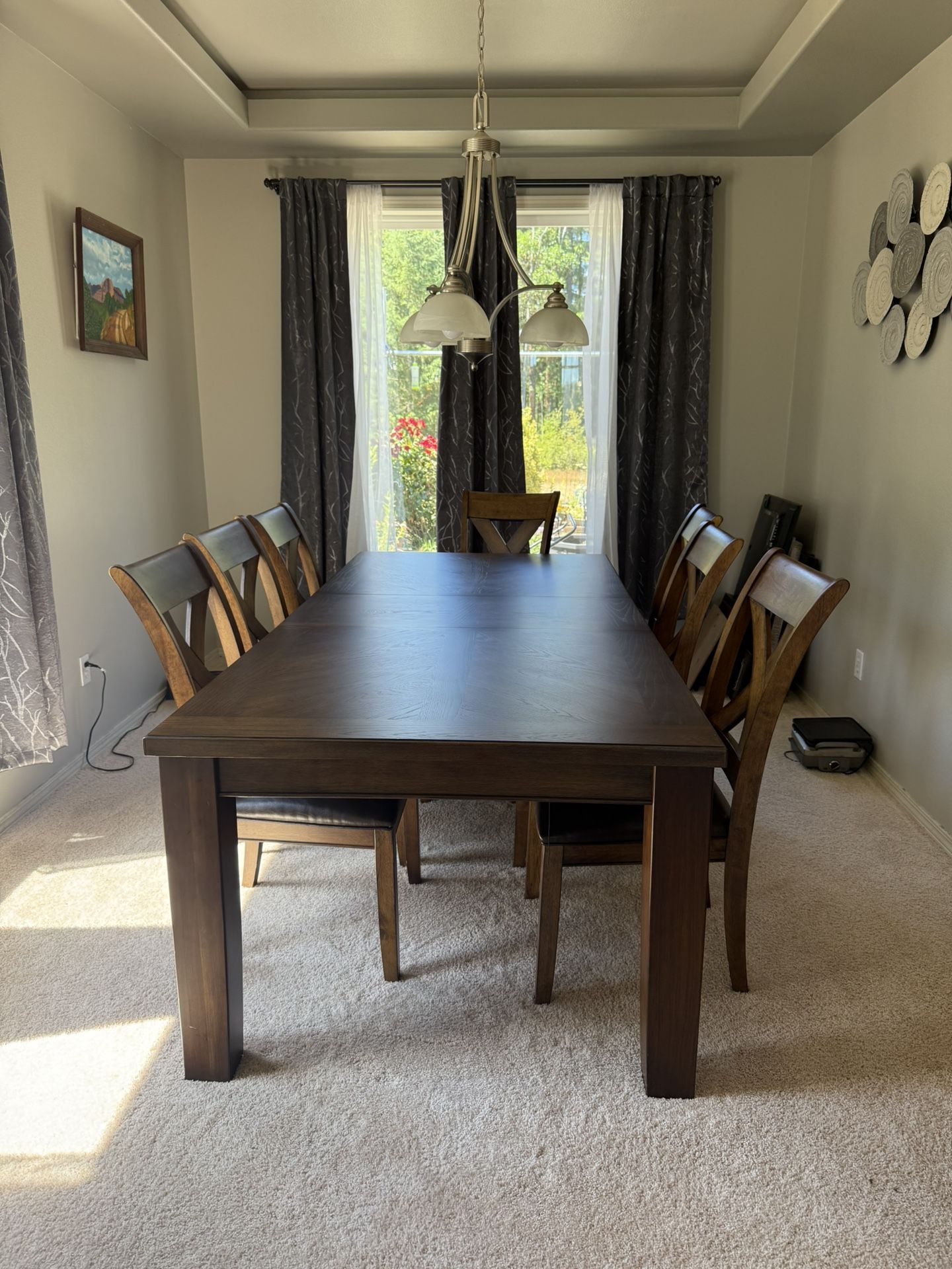 Like New Dining Table With Seating For 8