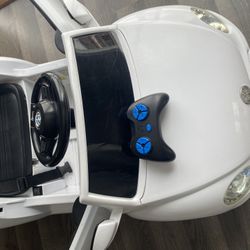 Kids Bluetooth Battery Powered VW Car Self/Remote