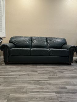 TEAL BEAUTIFUL Leather Couch