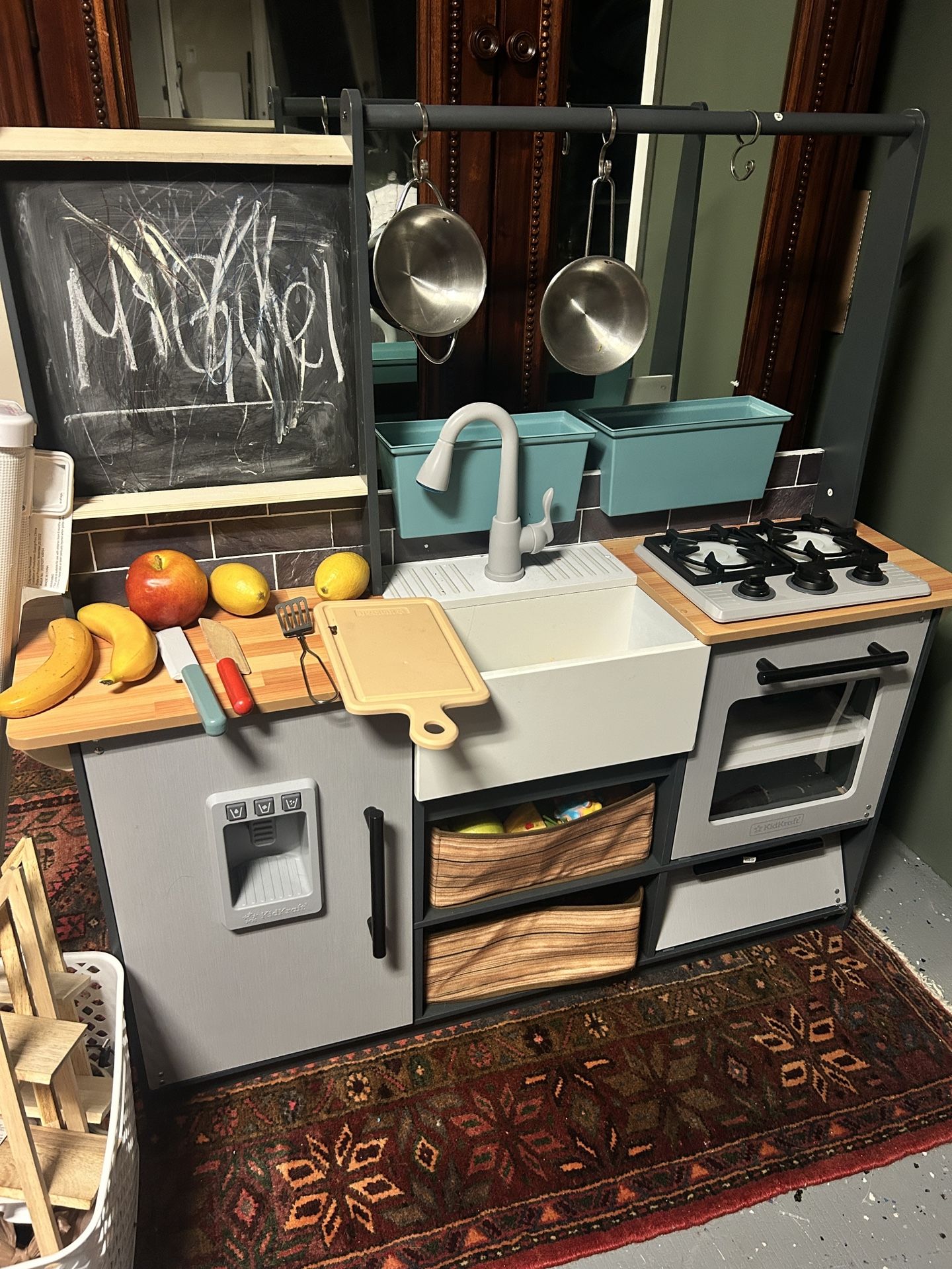 Toy Kitchen Set