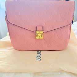 Pretty 🤩 Bag 💼 