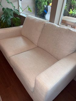 Small Loveseat Couch/Sofa