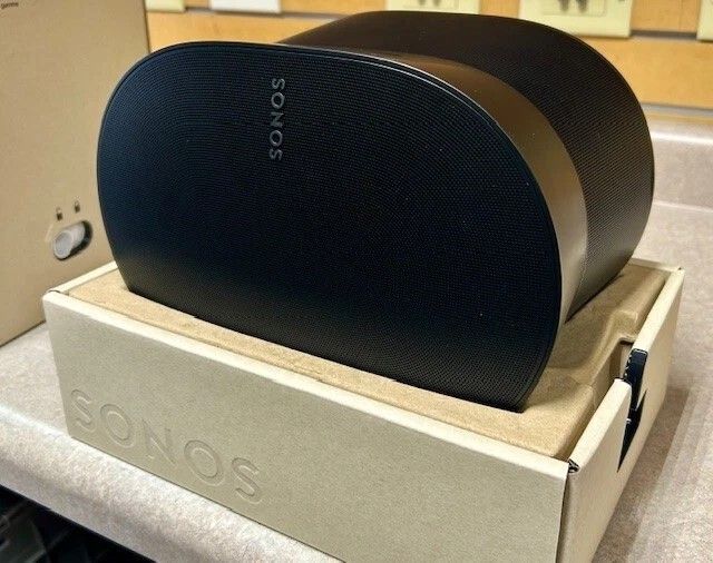 SONOS ERA 300 Speaker Pair with ERA 300 Stand Pair