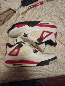 Air Jordan Fire red 4