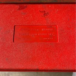 Snap On Compression Gauge Set