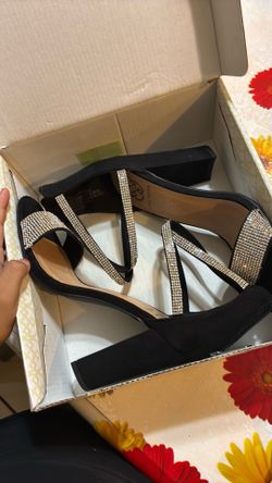 Shoe