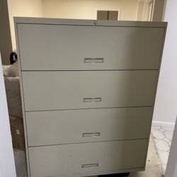 GOOD USED FILE CABINET -Downtown LA