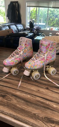 Size 6 Impala Skates