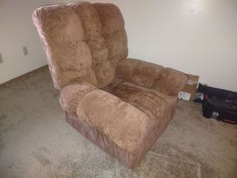 Recliner new