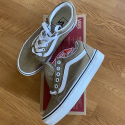 New Women’s Vans Sz 5 Shoes Gold Shimmer