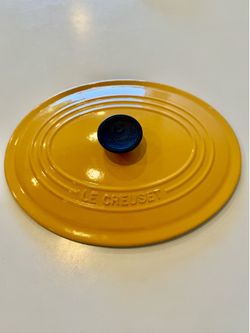 Le Creuset Oval Lid Dutch oven 10” enamel France used