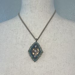 Pendant Necklace 