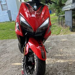 2023Moped Goes For $1,500