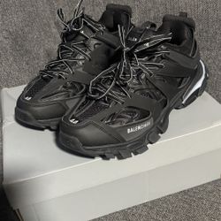 Balenciaga Tracks LED