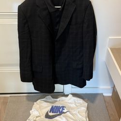 Men’s Apparel Bundle – Stones Blazer, BMW Polo, Nike Tee & Training Shorts