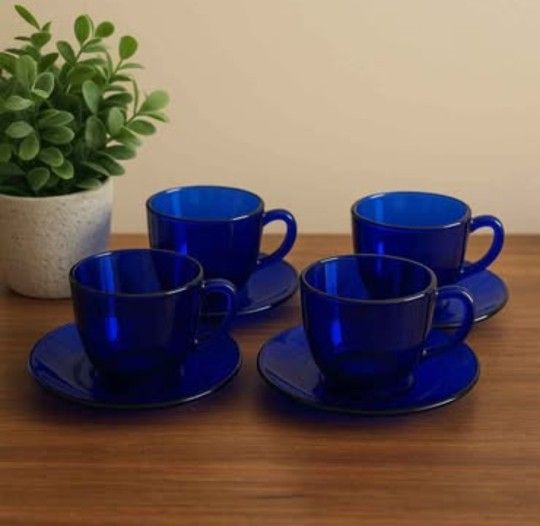 💙 Vintage Cobalt Blue Glass Cup & Saucer Set – 4 Pieces