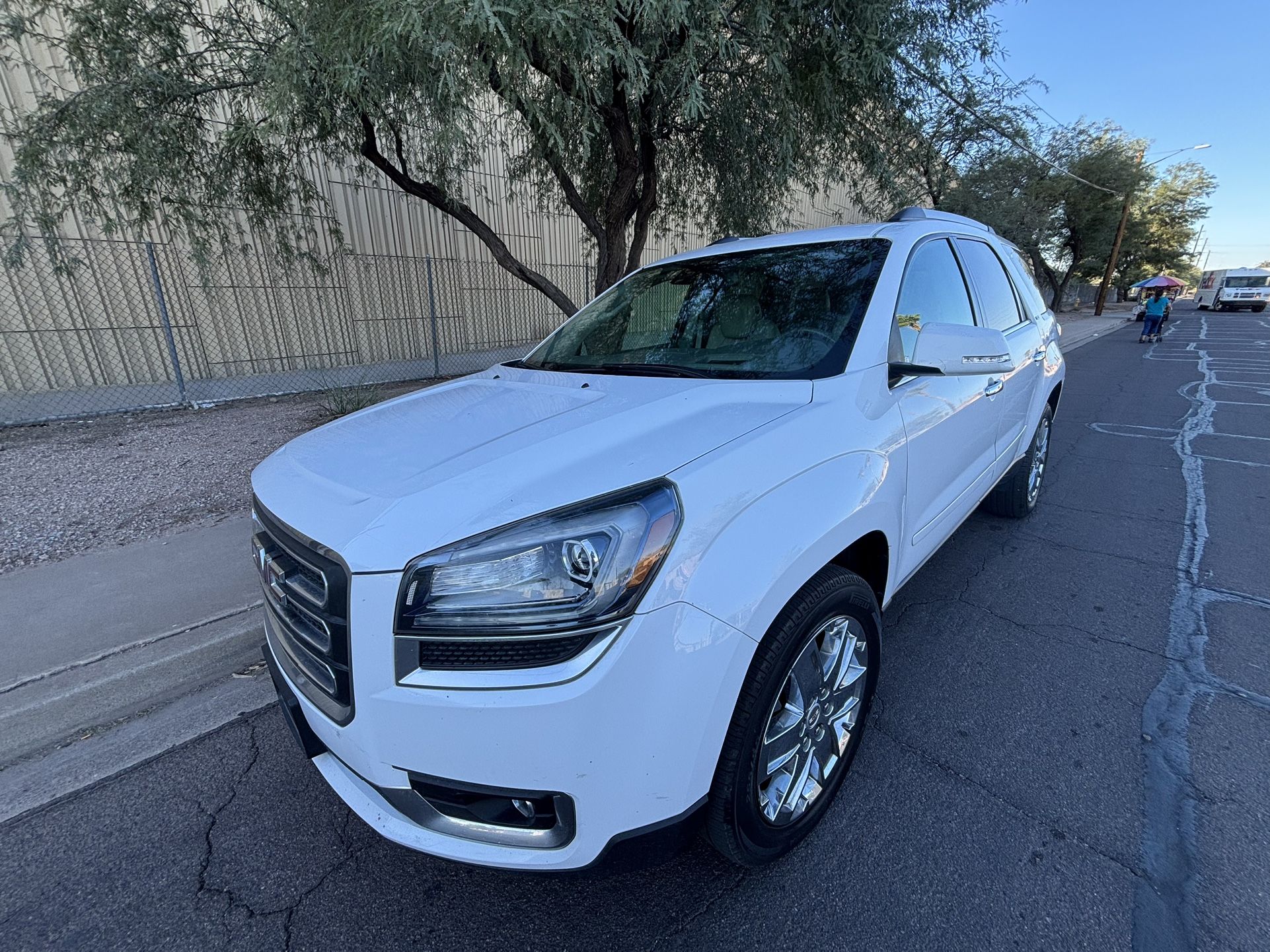 2017 GMC Acadia