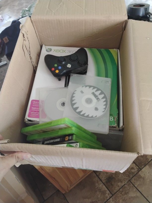 Xbox 360 With 5 Games And 2 Controllers