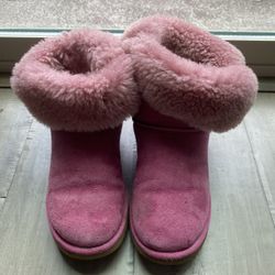 UGG Women Size 8 In Pink