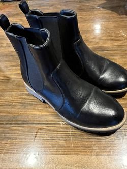 Black Chelsea Boots- 8