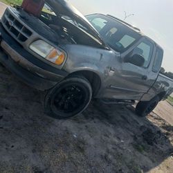 1998 Ford f150 4.6 for parts Billy Henderson AUTO PARTS (contact info removed), (contact info removed) 