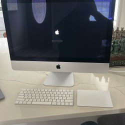 2017 Apple Quad Core 21.5 iMac 2017