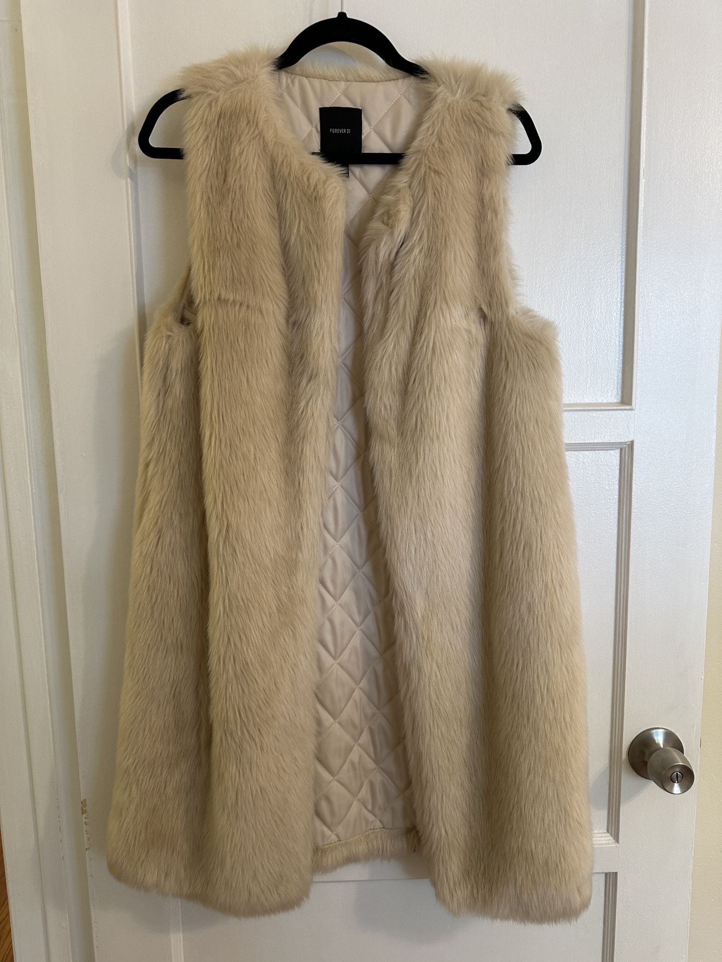 Forever 21 Longline Faux Fur Vest