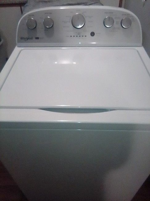 Whirlpool Washer Many Cycles New Condition Free Delivery