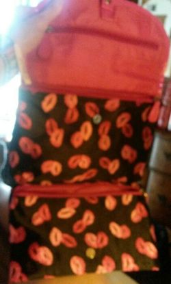 Make up overnight carrier *New