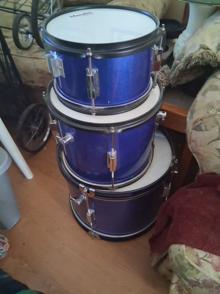 3 PC Drumset