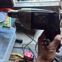 Black & Decker 3/8 Drill Works Perfect