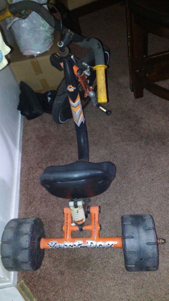 Big wheel yerf dog .rare with real front tire and hand break