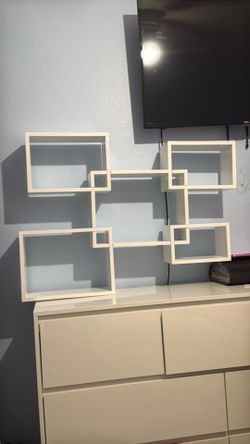 White wall floating shelf