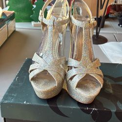 Silver Glitter High Heels Just In Time For Christmas & New Years