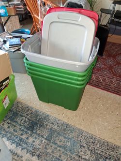 plastic storage bins pickup only cash