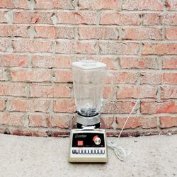 Vintage Osterizer Pulse Matic 16 Blender 