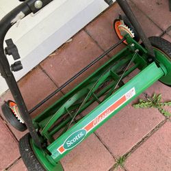 Sale! Reel Mower, Scotts 20-inch for Sale in Pittsburgh, PA - OfferUp
