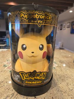 Pokemon Pikachu Puppetronic by RealFX Interactive Toy