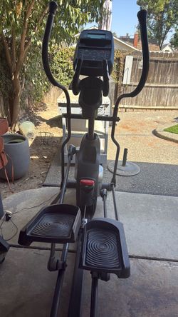 Schwinn 430 elliptical.