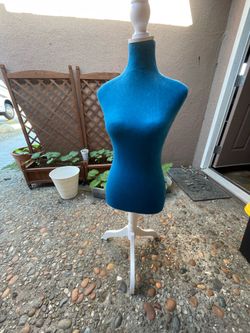 Dress form