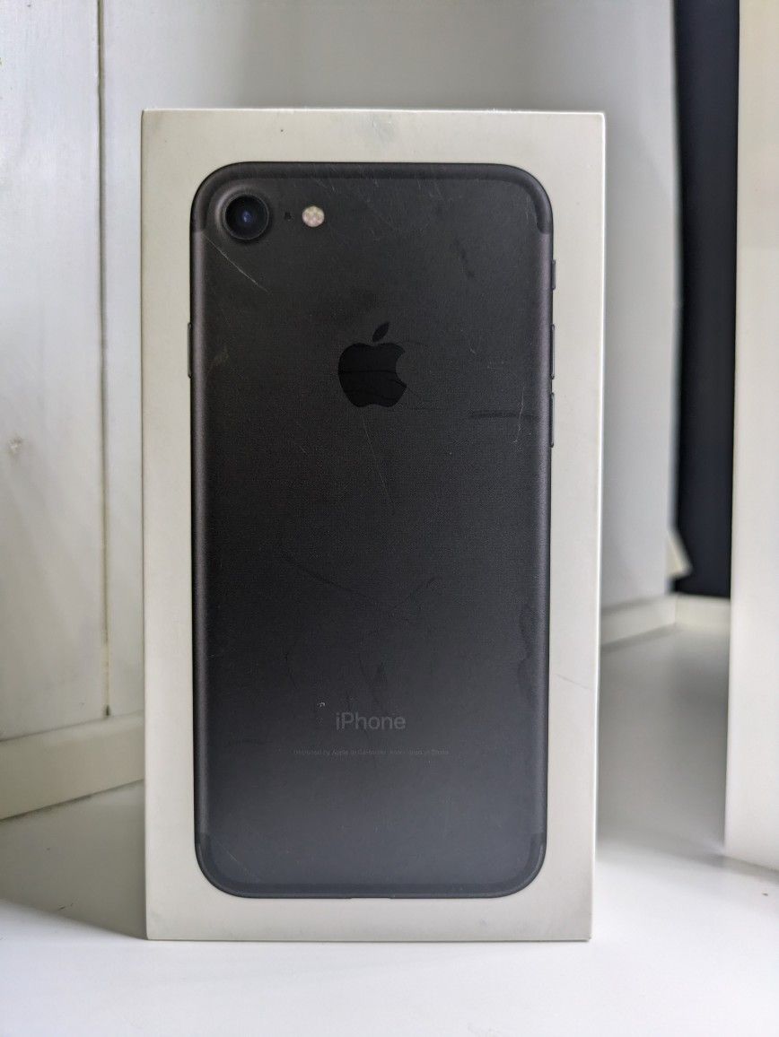 iPhone 7 Phone