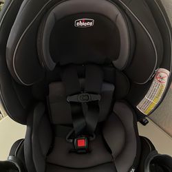 Chicco Fit4 Convertible Car Seat