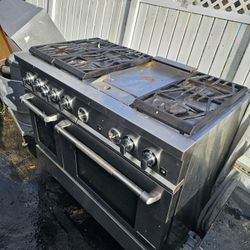 Maytag 6 Burner Stove
