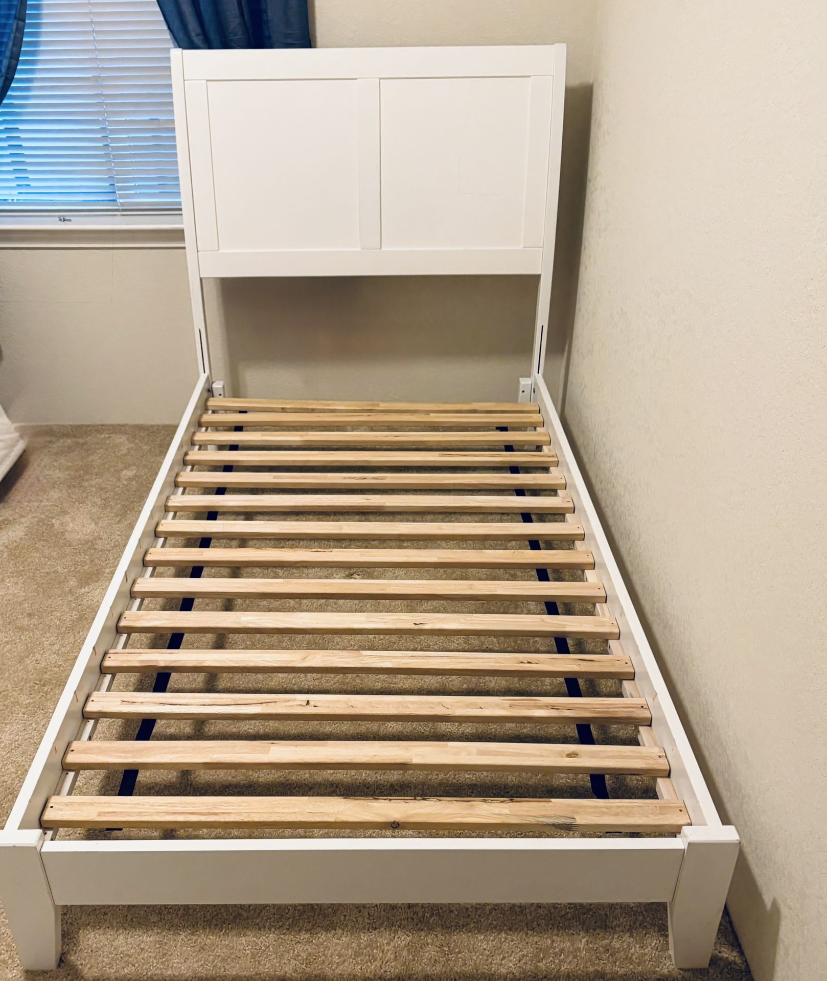 Pending Pick Up Free Twin Bed Frame And Supports
