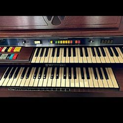 Hammond 70's - 80's Anniversary Special Model 124212 Organ