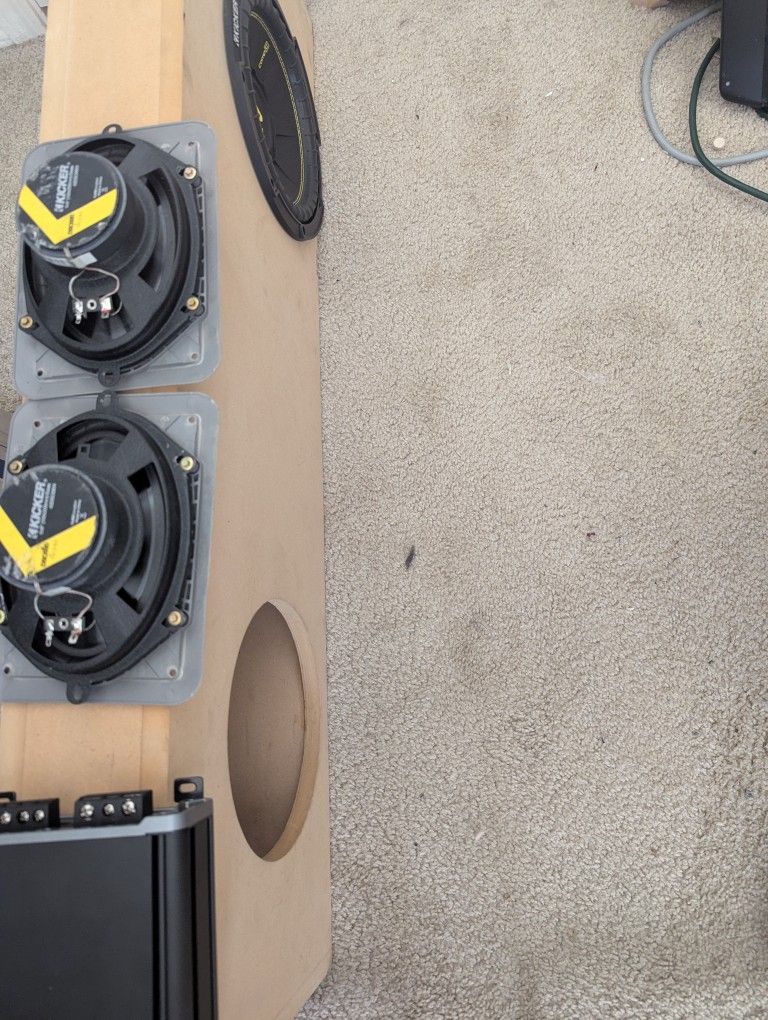 Kicker car Audio System