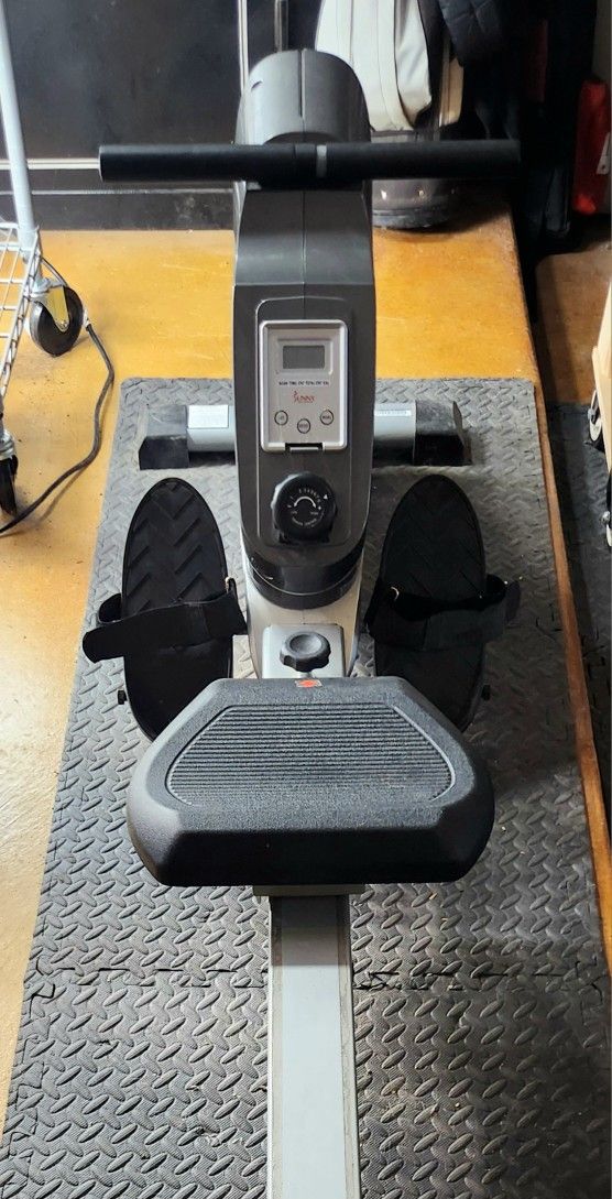 Row Machine - Sunny Magnetic