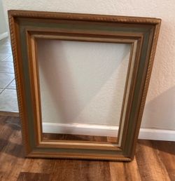 Set of 3 Vintage 16x20 Wood Picture Frames – Classic Multi-Layer Gallery Profile
