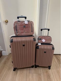 4-Piece Hard Side Spinner Travel Luggage Set